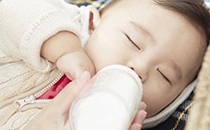 小月子嘔吐怎么回事 小月子泡腳有什么好處