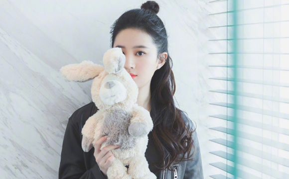 哄女朋友的最佳方式 女朋友不開心了怎么哄開心