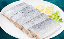 帶魚和什么搭配吃最好 帶魚的營養(yǎng)價(jià)值及功效