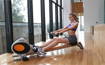 第一次游冬泳需要注意什么 冬泳下水之前注意事項(xiàng)