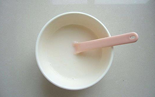 國產(chǎn)嘉寶米粉和美國產(chǎn)的區(qū)別 嘉寶米粉和米糊的區(qū)別