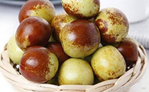 12月份坐月子穿什么衣服合適 冬天坐月子可以泡腳嗎