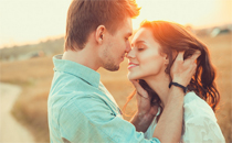 男生怎么給女生安全感 女生要的安全感是什么