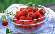 草莓一次吃多少合適 草莓一天最多吃幾個