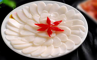 小孩冬天能穿羽絨服嗎 怎樣給孩子挑選羽絨服