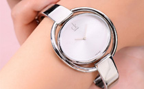 復(fù)古校服怎么穿搭 Old School運(yùn)動(dòng)風(fēng)鞋款推薦