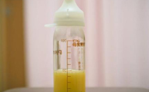 哺乳期吃橙子寶寶會黃疸嗎 哺乳期吃橙子寶寶會拉肚子嗎