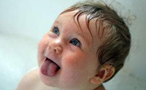 哺乳期可以吃青椒嗎 吃完辣椒奶水會(huì)變辣嗎