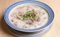 冬天泡溫泉好還是夏天泡溫泉好 泡溫泉什么季節(jié)最好最合適