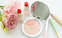 嬌蘭2018春季限量粉殼愛心型口紅試色 嬌蘭親親粉殼愛心型口紅色號及試色