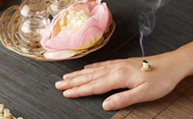 艾灸肚臍眼的功效能減肥嗎 艾灸肚臍眼減肥怎么灸