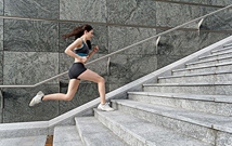 野外露營遭遇危險怎么辦 野外露營怎樣選擇適合的營地