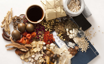 濕熱體質可以吃六味地黃丸嗎 什么人不能吃六味地黃丸