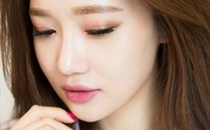 冬天穿裙子腿冷怎么辦 冬天穿裙子配什么鞋子