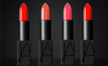 棉服洗完后一坨一坨的怎么辦 棉服洗完成坨的解決方法