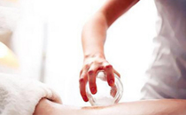 拔火罐皮膚黑紫怎么回事 拔火罐皮膚黑紫怎么辦