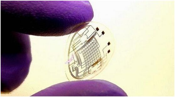 人類與機(jī)器人的超級融合 未來新科技十大驚人科技