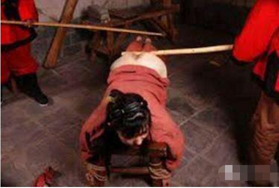 來人杖刑伺候，揭秘我國古代杖刑的執(zhí)行方式(現(xiàn)場圖片)