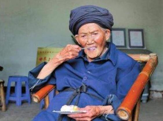 世界上最長壽的女性，付素清(過完119歲生日后離世)