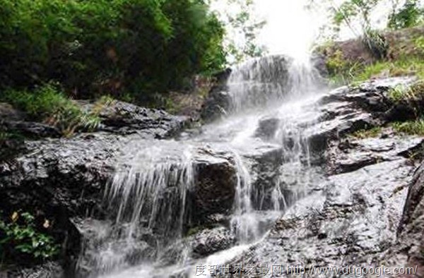浙江義烏 中國(guó)知名度最高的縣被稱(chēng)為世界第一大市場(chǎng)
