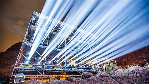 新加坡巨大燈光投影表演創(chuàng)造全新吉尼斯世界紀(jì)錄